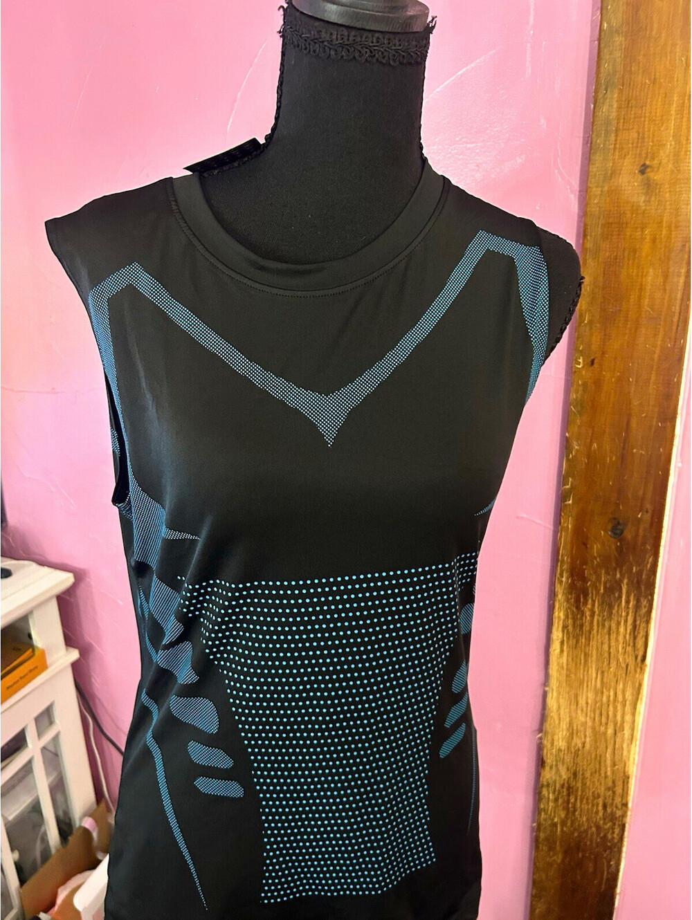 3 - Men's L Black/Blue Geometric Crew Neck Tank Sleeveless